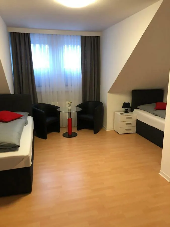 فندق هانوفرفي  Haus Tannenhof 3*, هانوفر ألمانيا